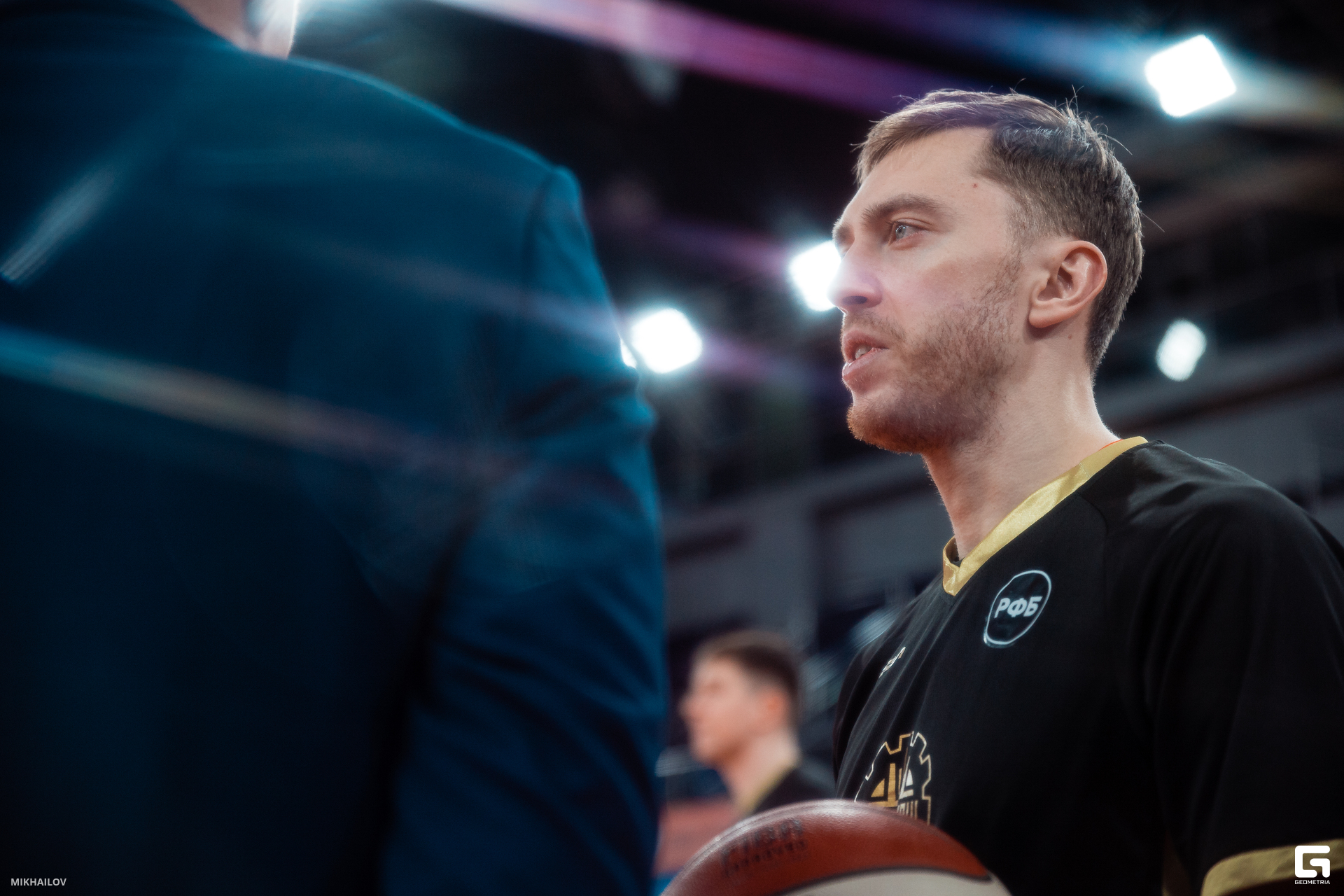 011-2301255524-Уралмаш - Михайлов.JPG