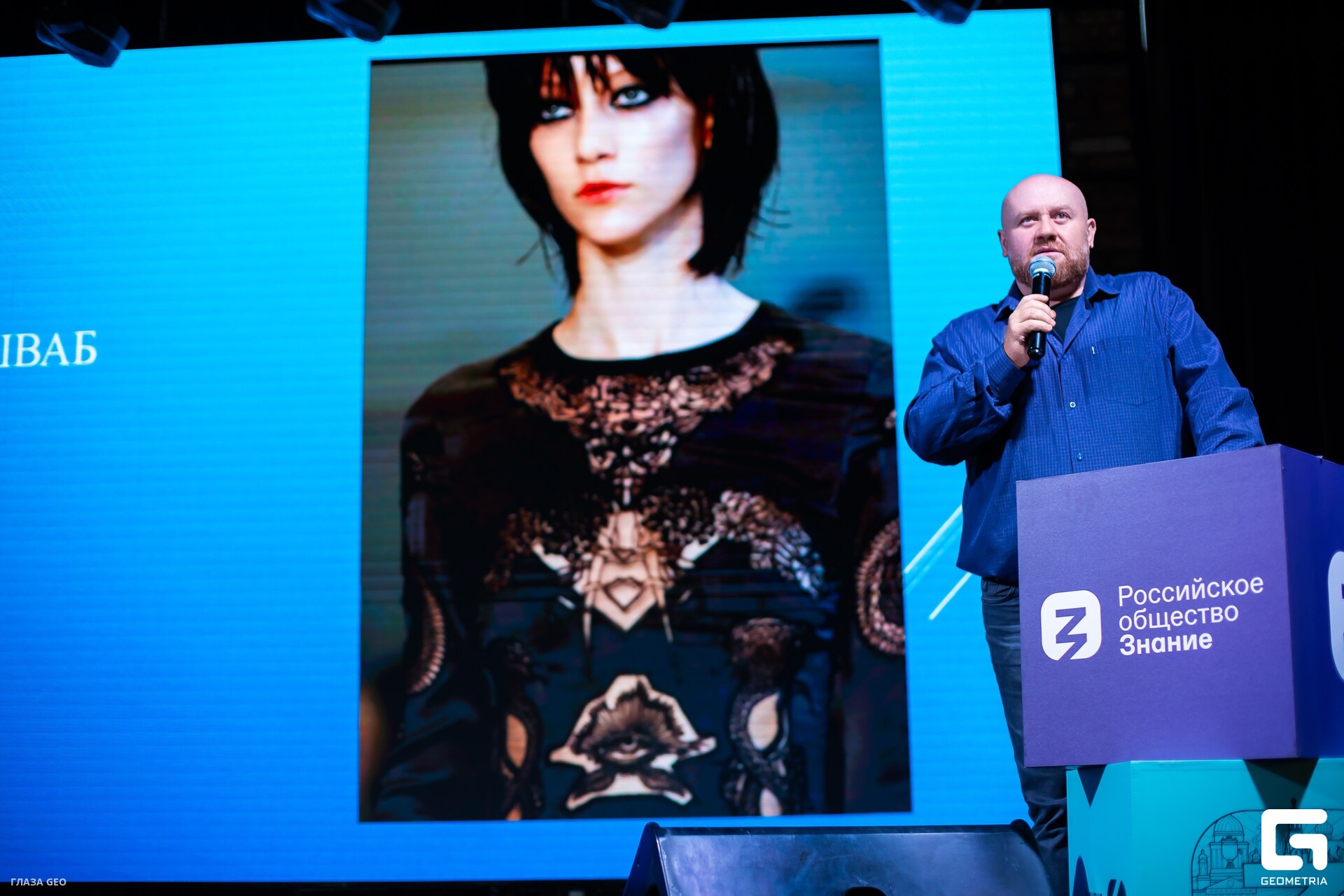 photo 10_resized.jpg