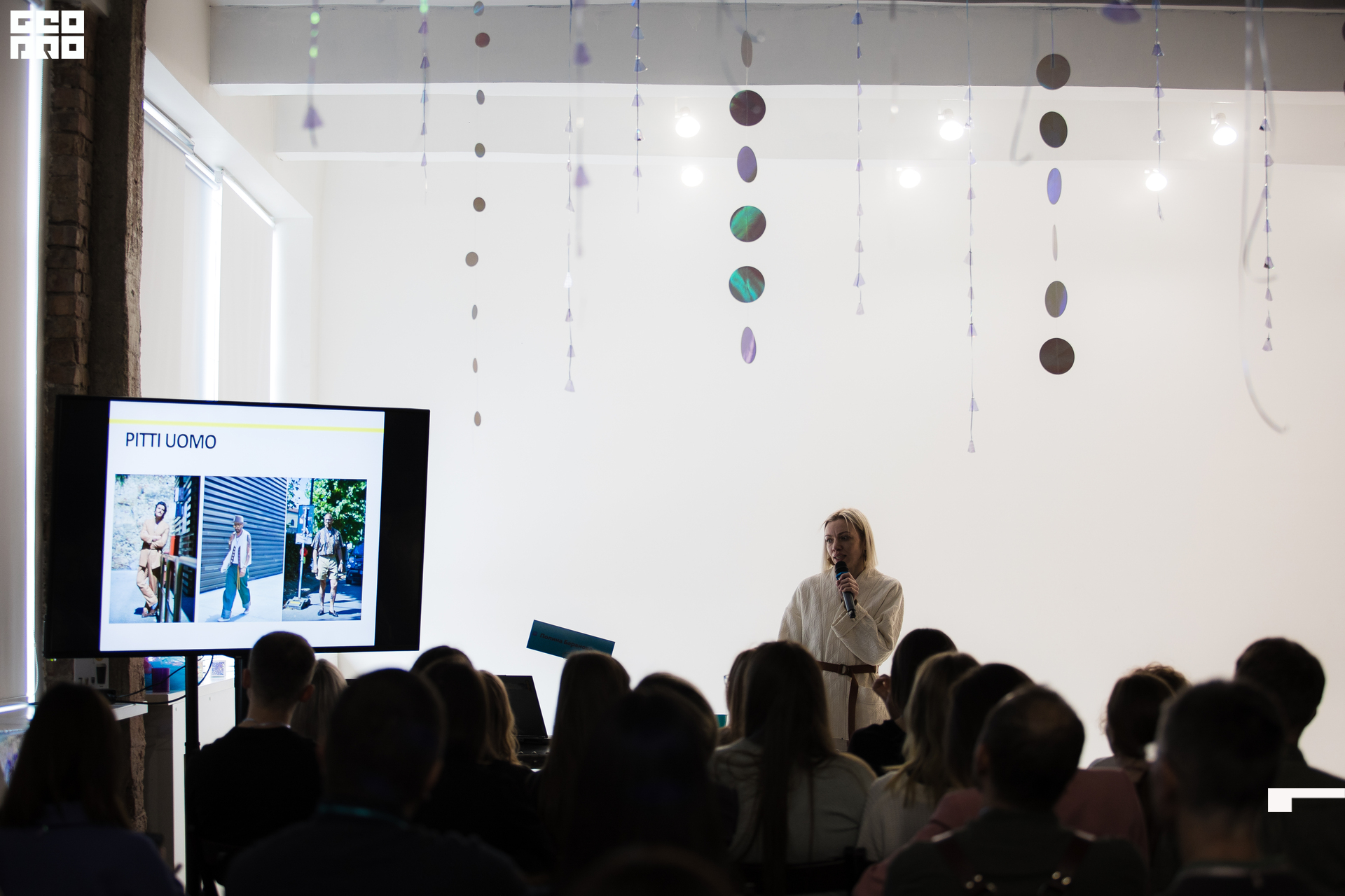 009-20220402-05-fotofest - Mikhailov.jpg