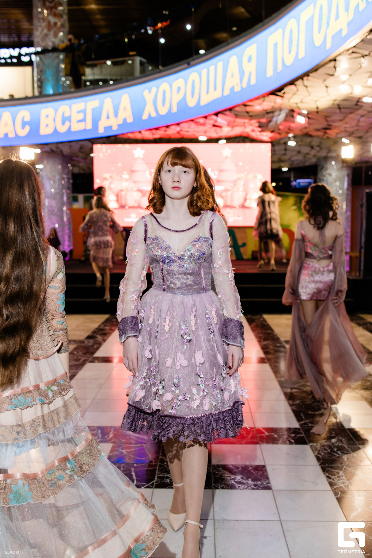 Показ модельного агентства LITTLE STEPS 24