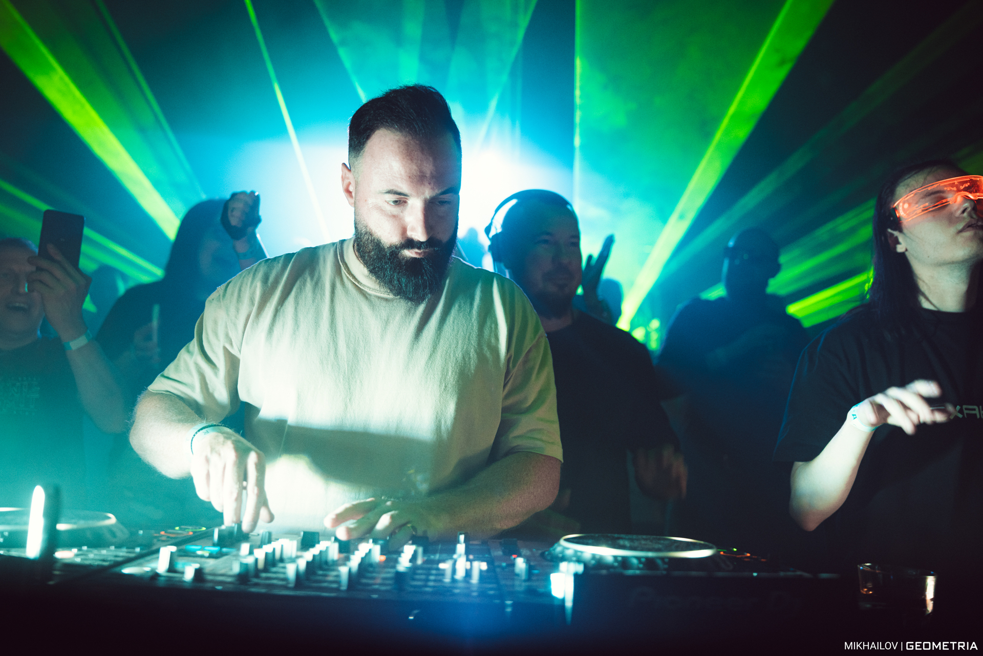 122-050425-0429 mikhailov-web.jpg