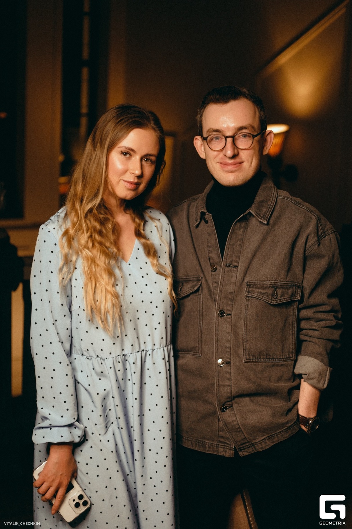 Иммерсивное шоу «Восемь любящих женщин» в ресторане MODUS 25