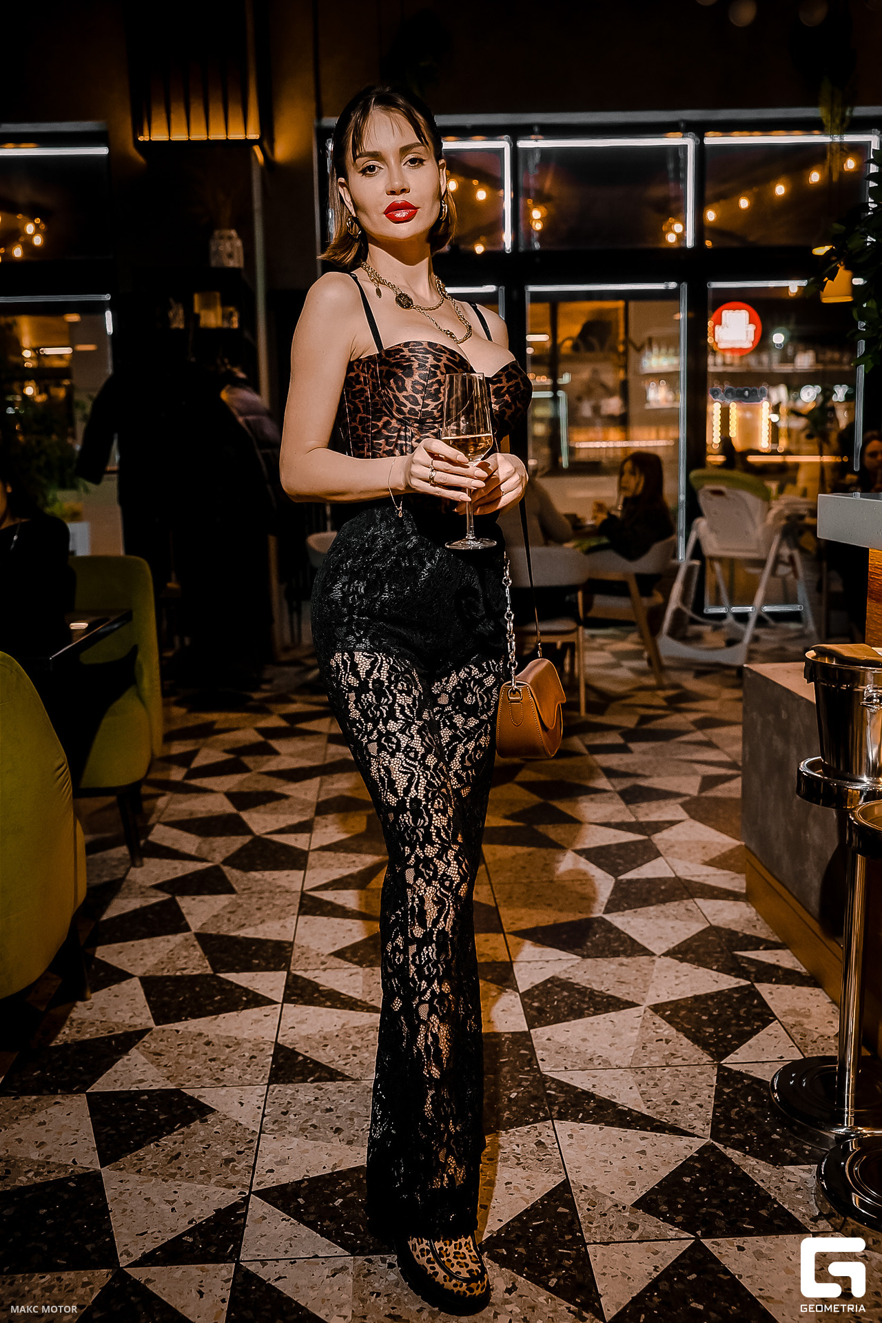 DSC07954 (Copy)-8-2.jpg