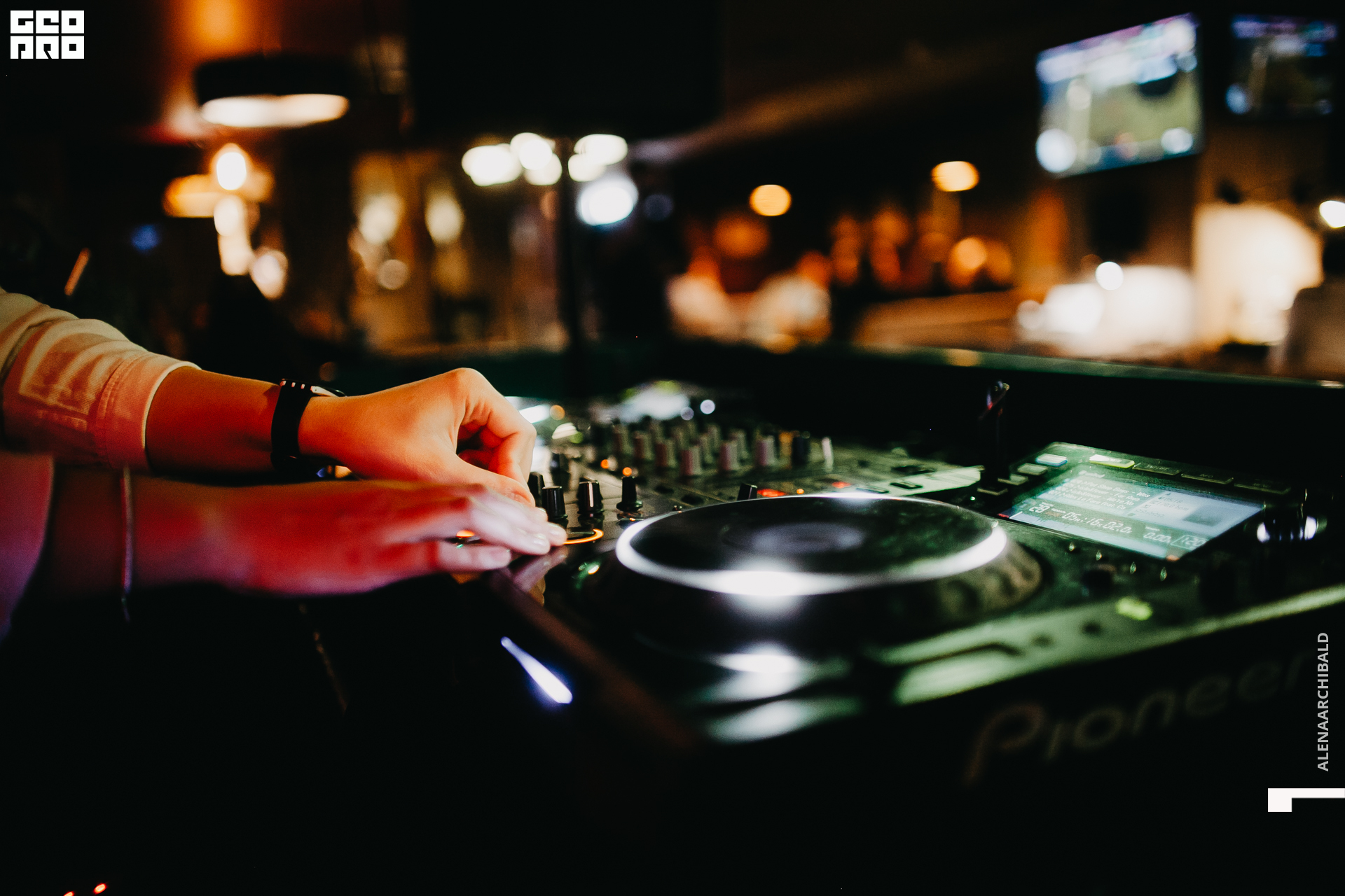 2020-11-20 22-00-22_alenaarchibald_007.JPG