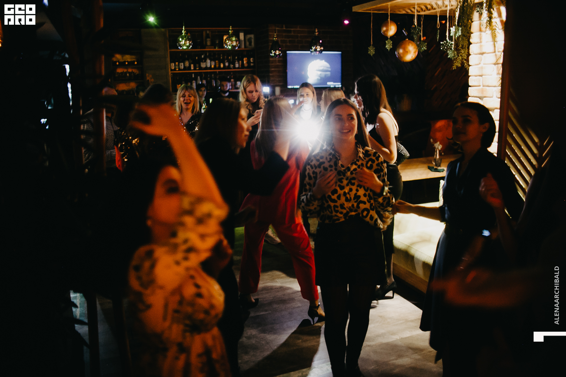 2021-12-25 20-00-41_alenaarchibald096.JPG