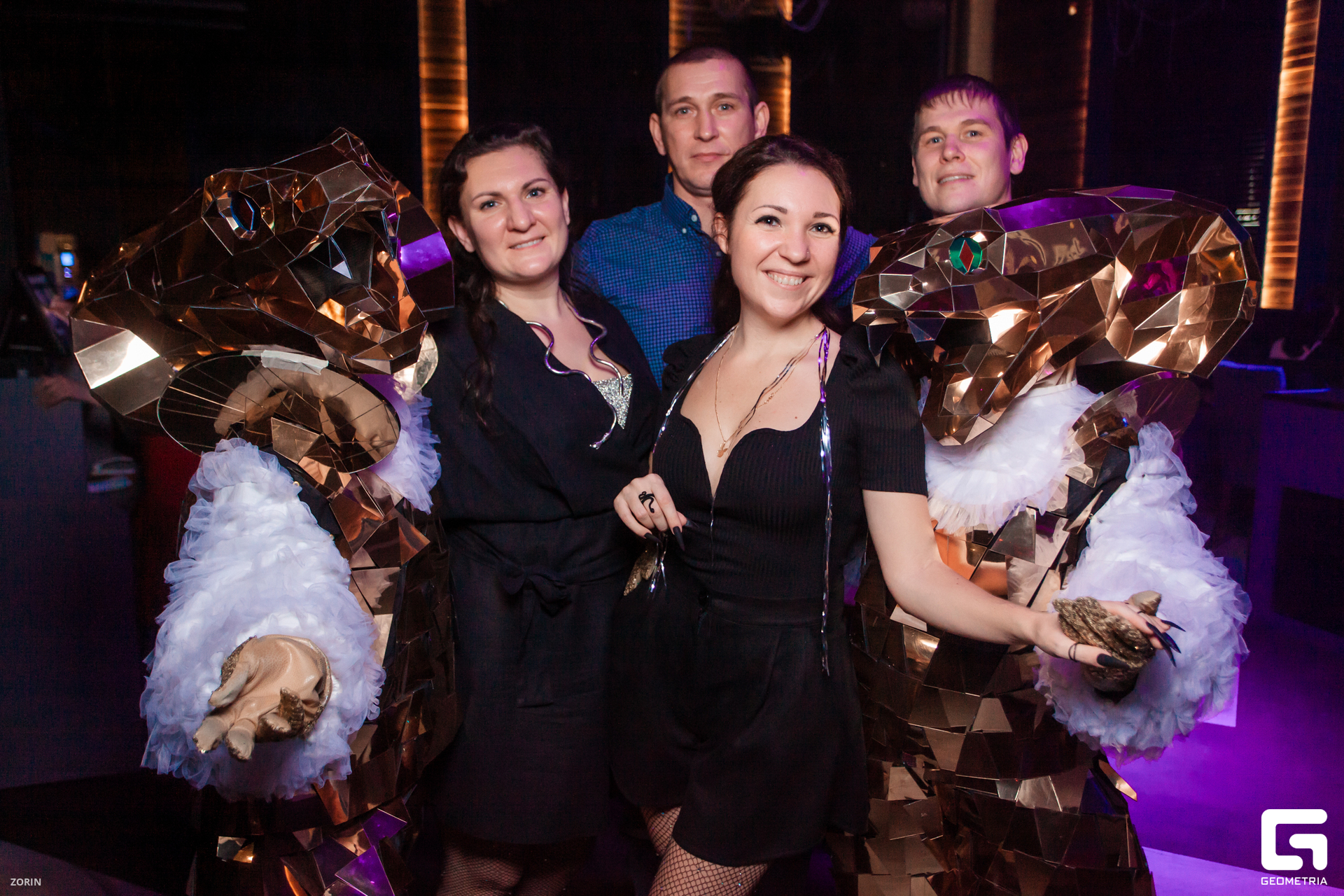 120-23-44-09-31-12-24- Zorin.jpg