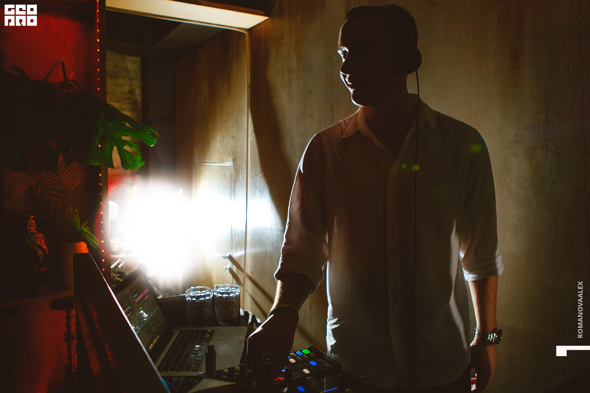 036 080322 213433 .jpg