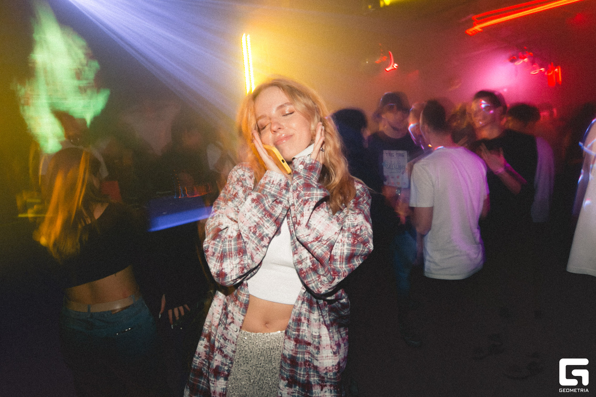 118 Repeat 21.10.jpg