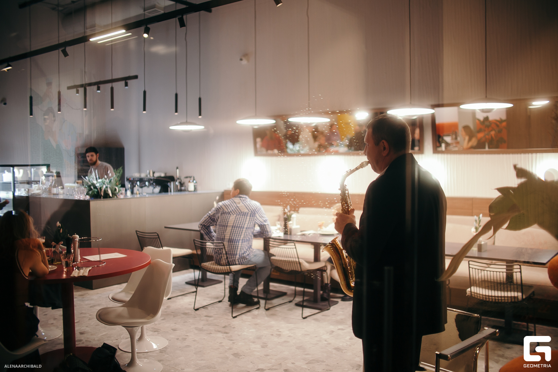 2023-12-02 18-00-57_alenaarchibald017.JPG