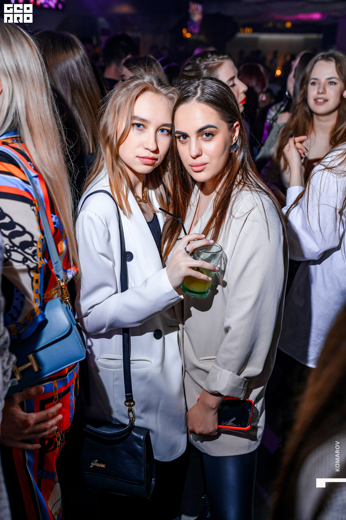 Shake Weekend 28