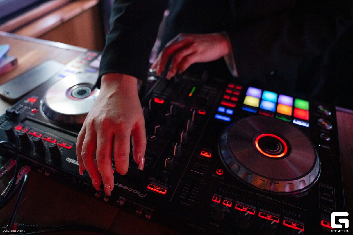 Saturday Night в МАЛИНЕ 28