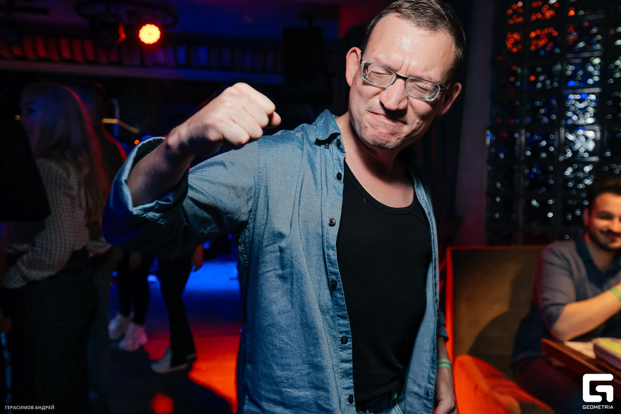 СУББОТА В BESTUZHEV BAR 19