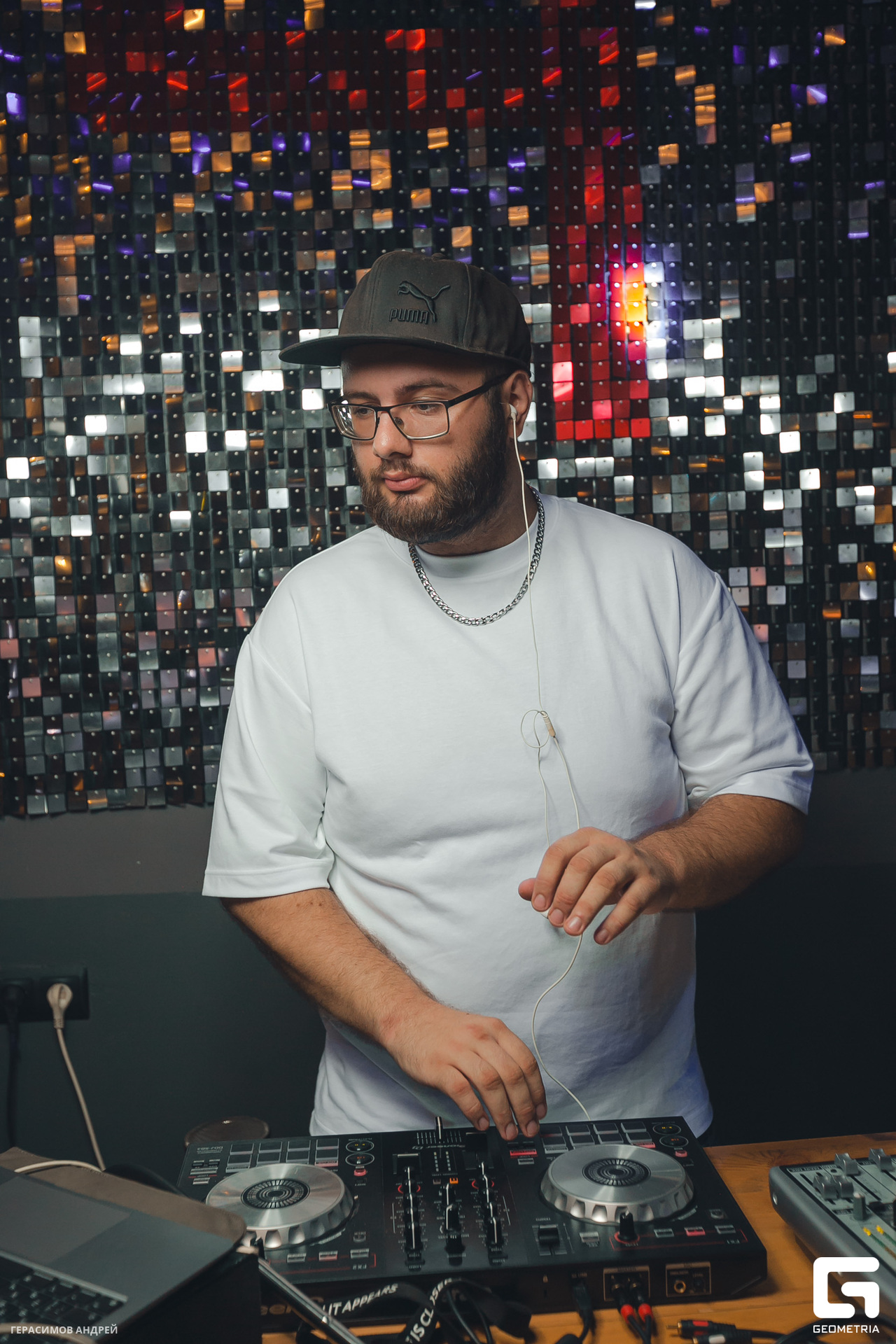 029 Four4side 16.08.jpg