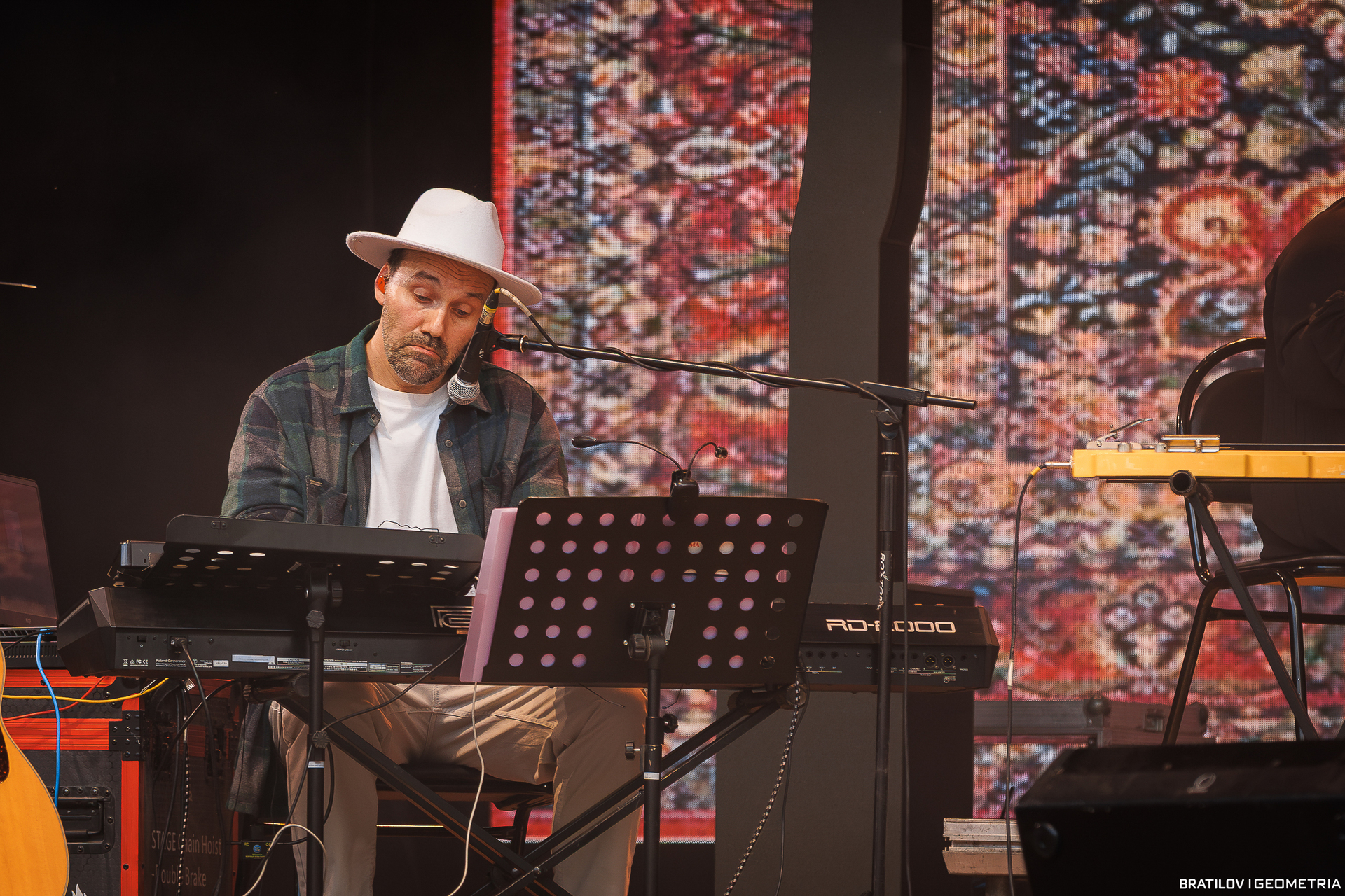 065 - 10_06_25 - 19_48_46.jpg