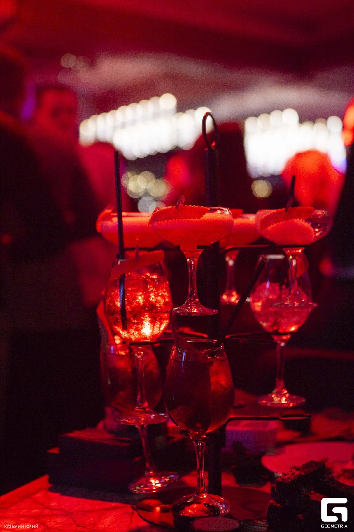 ПЯТНИЦА В BESTUZHEV BAR 20