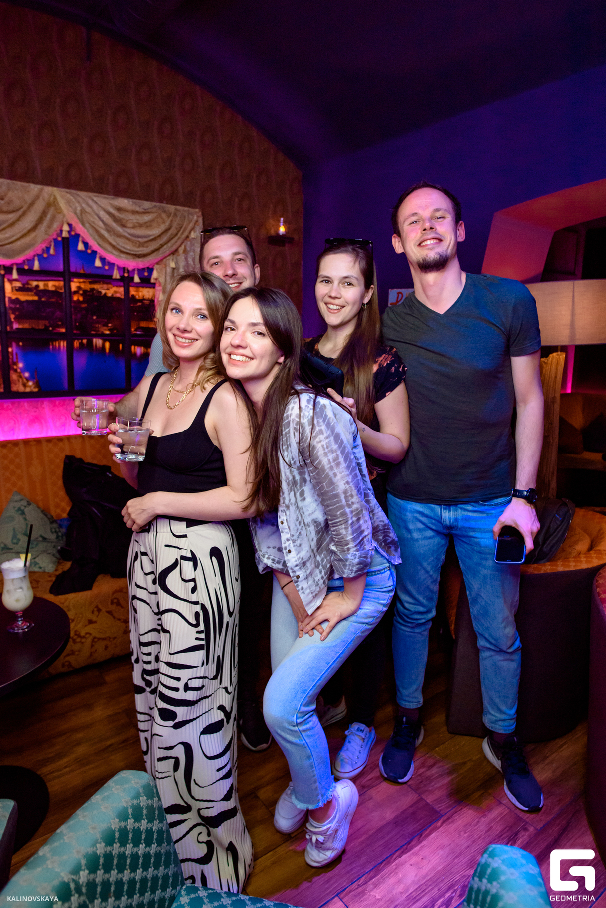 Saturday chill at Simply 33 Grill & Cinema, Karaoke Club 11