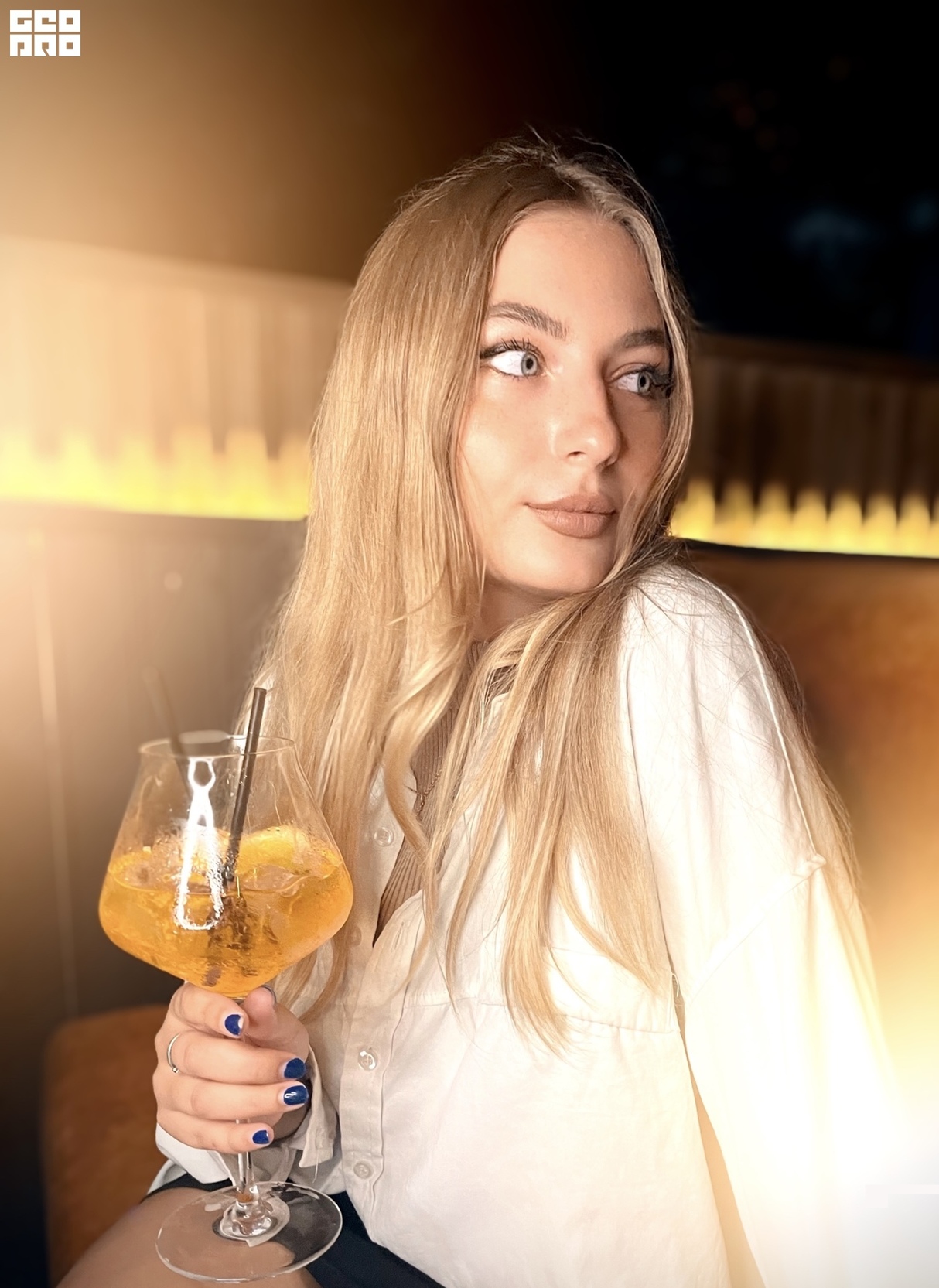 LIVE: Friday party 10