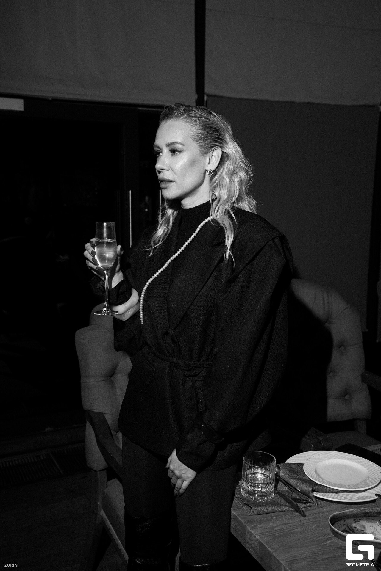 323-22-00-37-25-05-25- Zorin_resized.jpg