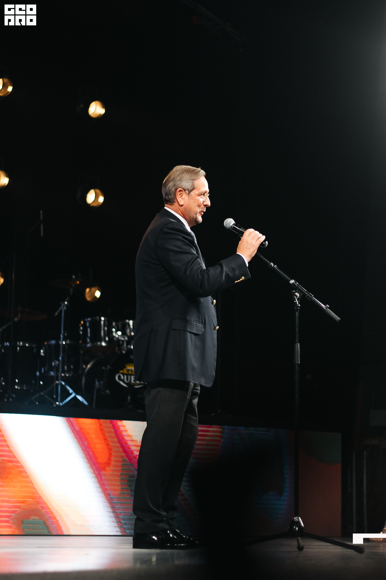 343_21-12-09 ISAEVA KASHIN SHVETS.jpg