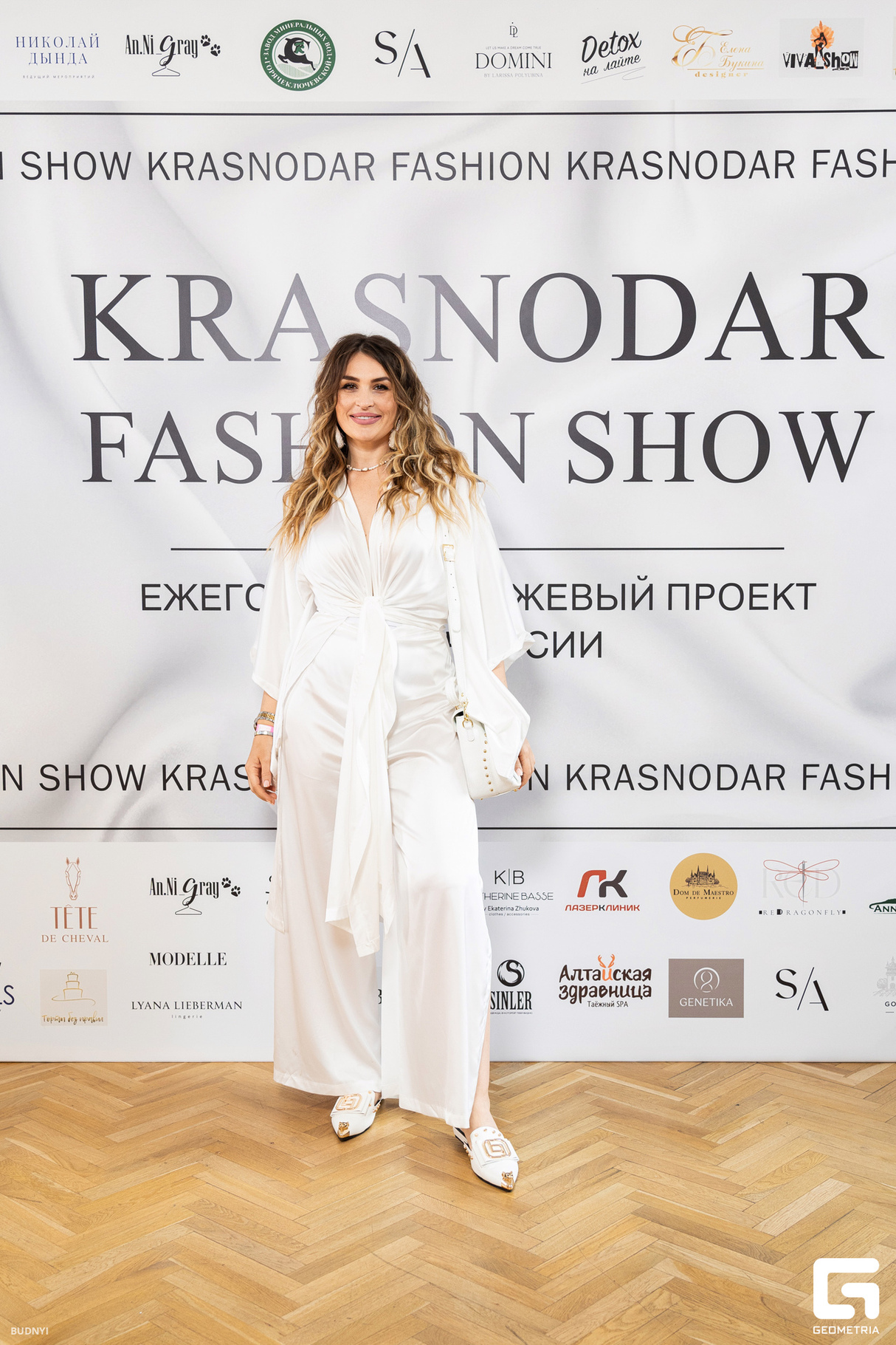 KRASNODAR FASHION SHOW в стиле Total White 16