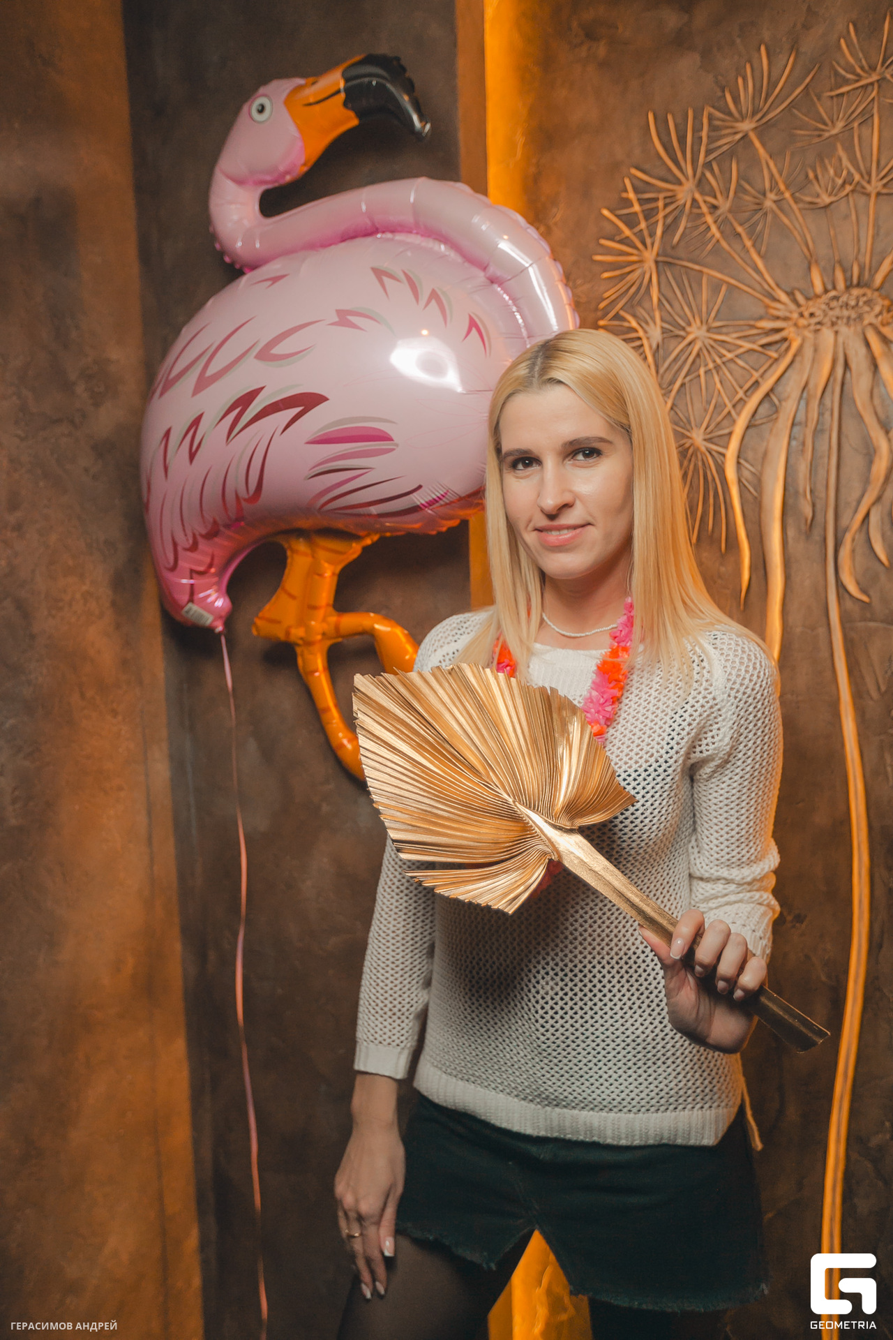 040 Bloom bar 1. 12.jpg