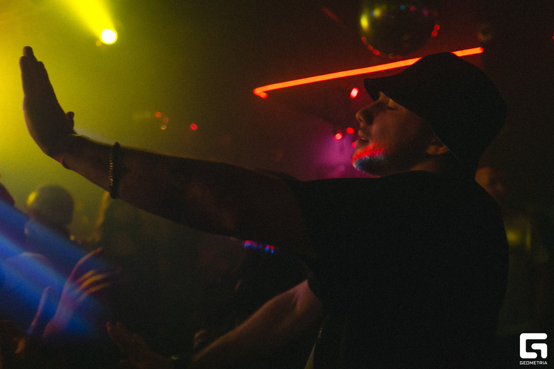 069 Repeat 21.10.jpg