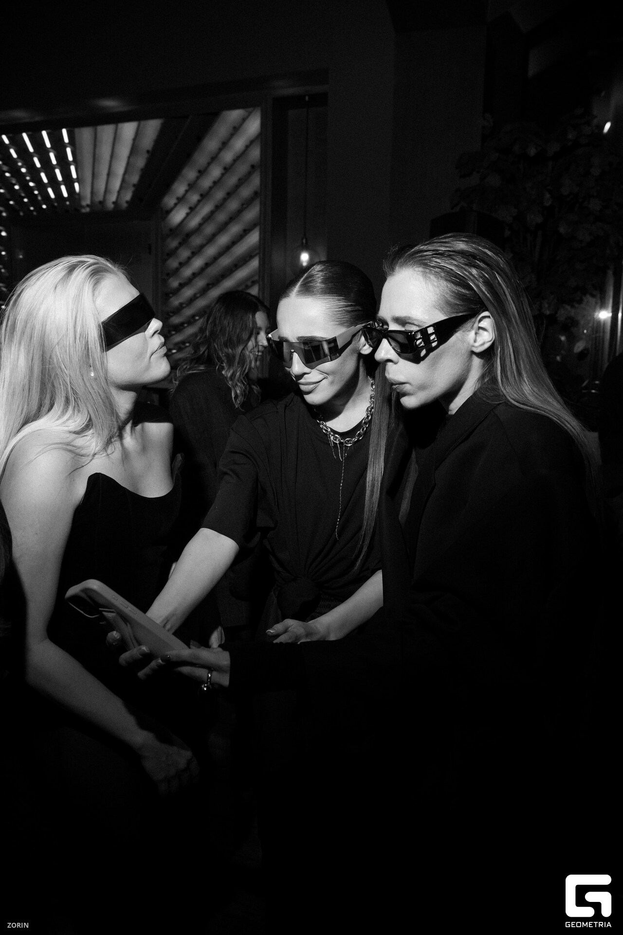 322-21-59-17-25-05-25- Zorin_resized.jpg