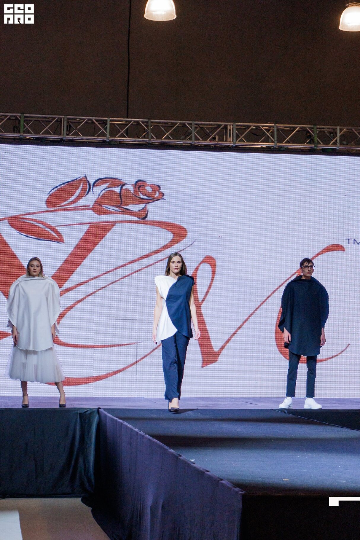 FASHION-МАРКЕТ «МОДНАЯ ВОЛНА» 12