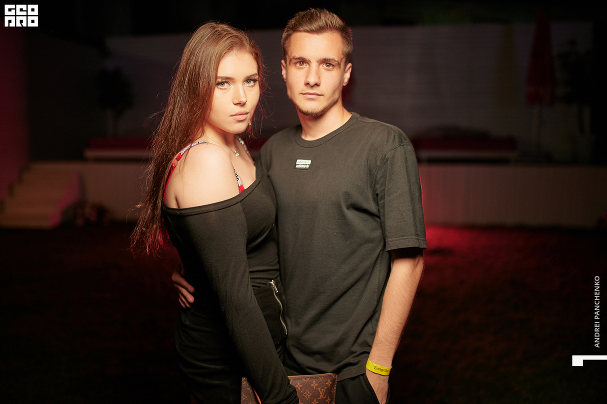 Night pool party 15