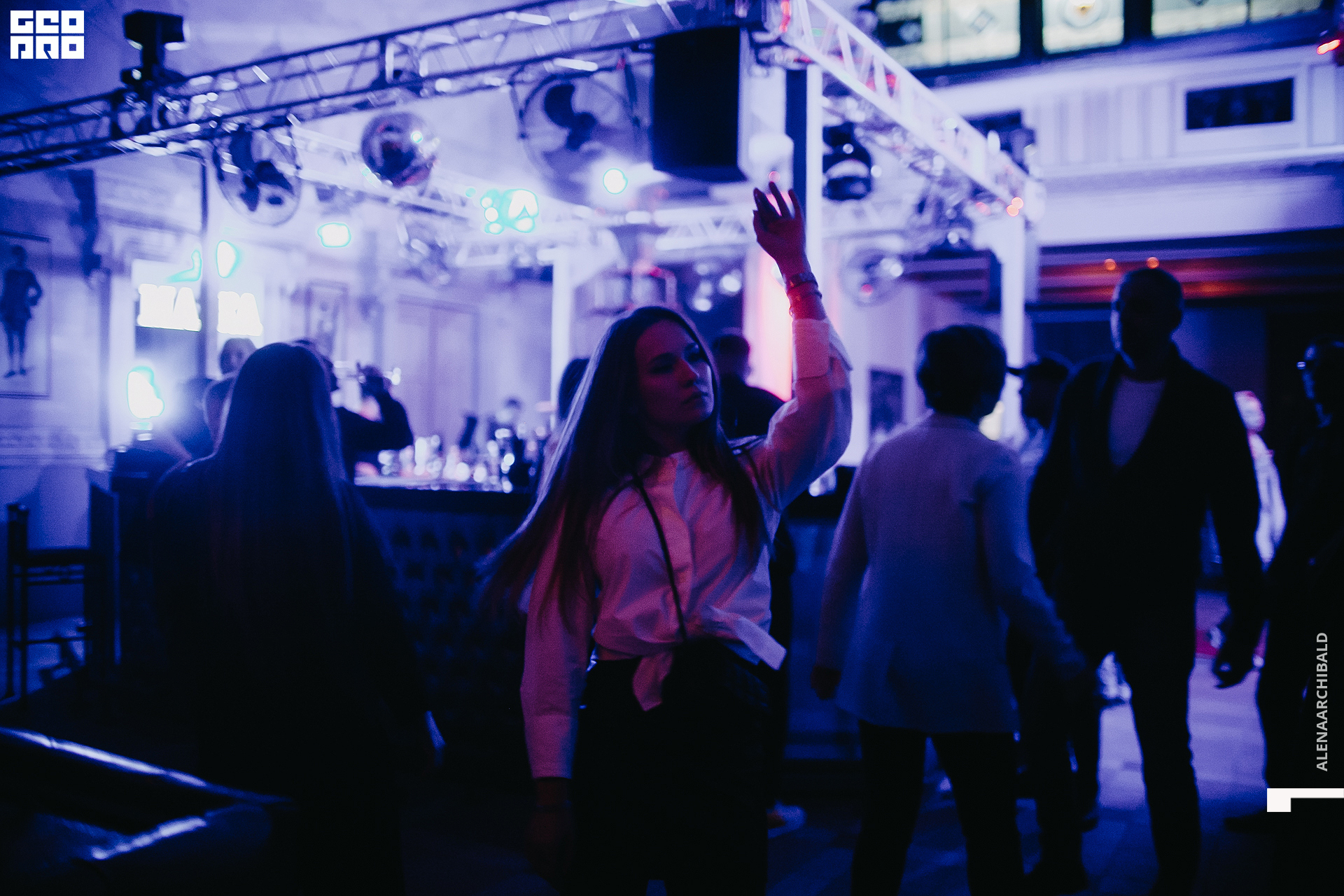 2022-05-07 00-18-10_alenaarchibald056.jpg