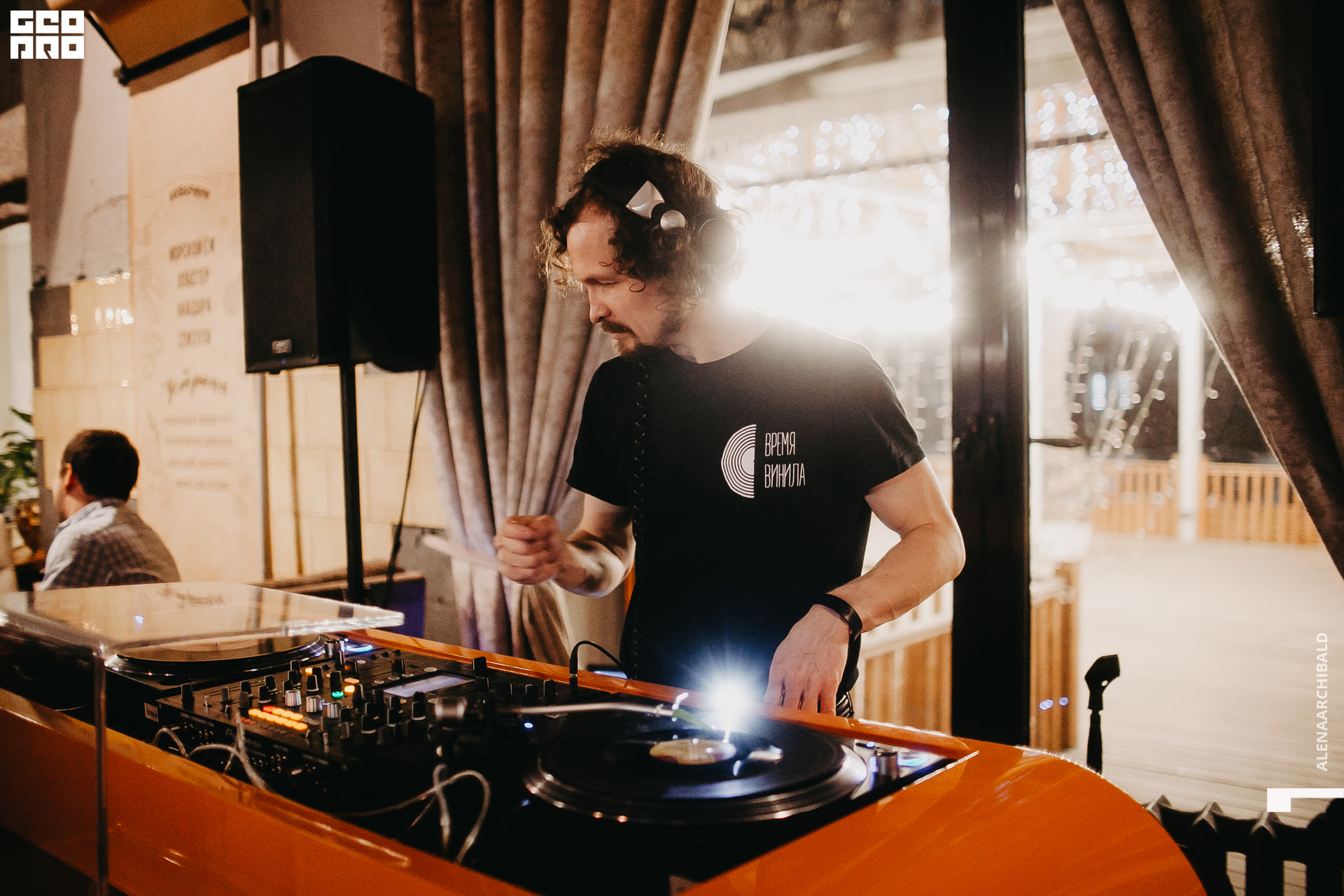 2021-04-02 22-03-40_alenaarchibald_005.JPG