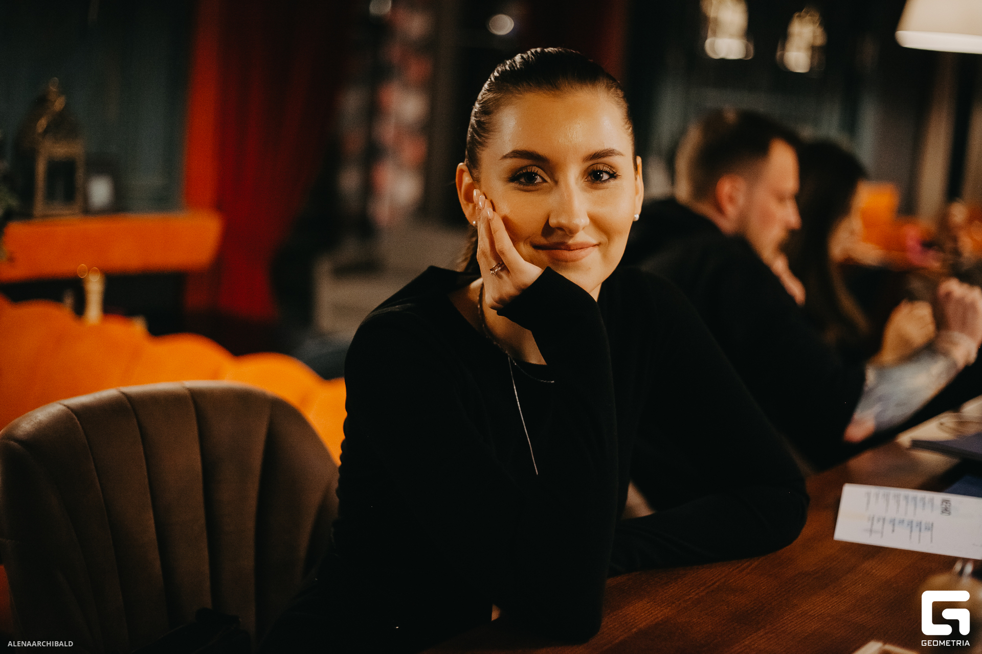 2023-10-20 20-00-58_alenaarchibald010.JPG