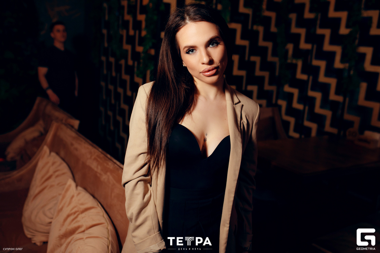 8 МАРТА. DJ GRETTA 13