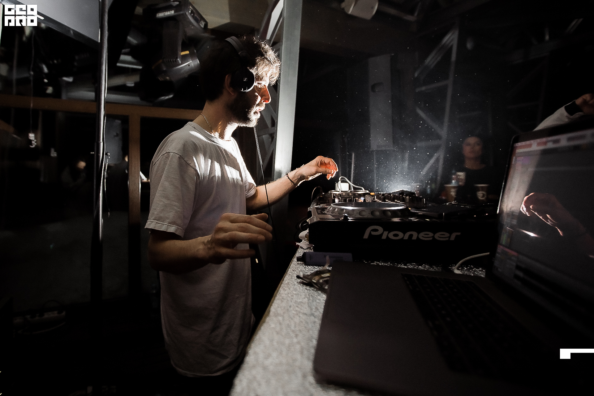 299_22-02-20 ISAEVA.jpg