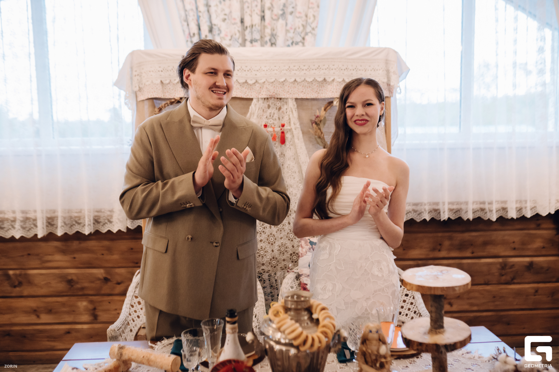 081-17-26-23-20-05-25- Zorin.jpg