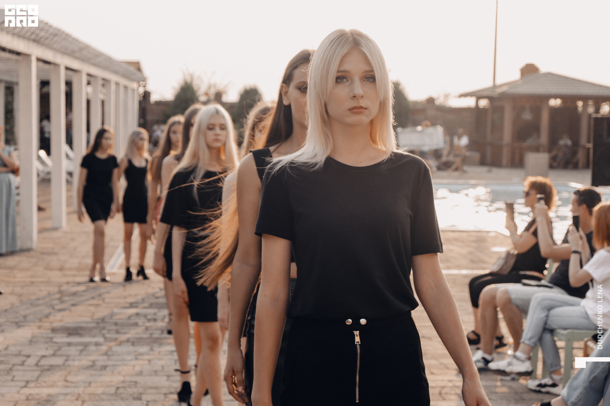 EVPA FASHION SHOW 13