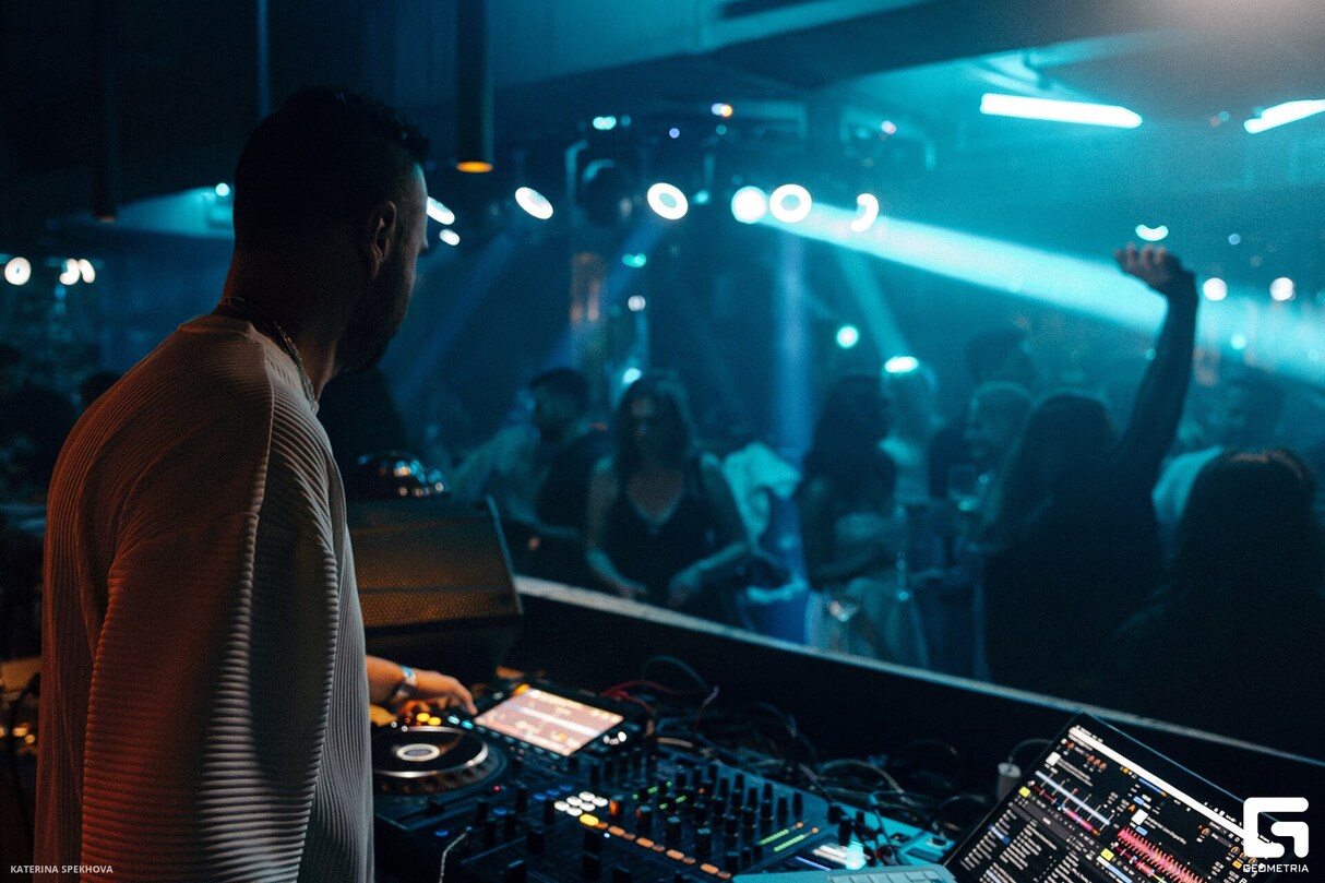 СУББОТА в ESCAPE Asia 14
