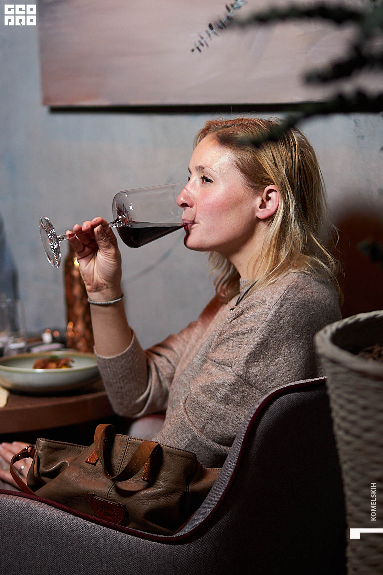 071-2020_11_12-20-40-08 - Komelskih.jpg