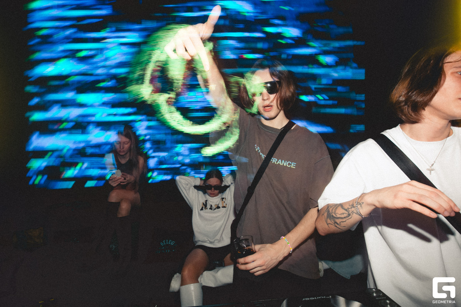 044 Repeat 21.10.jpg