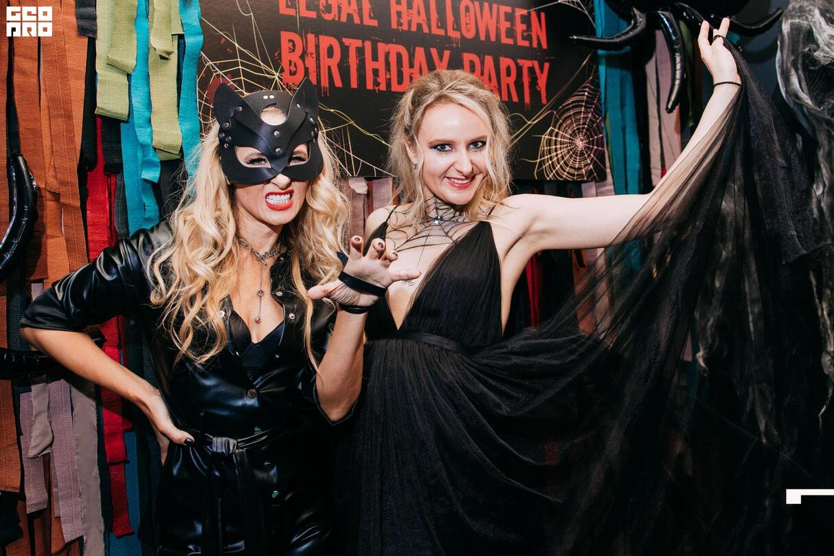 Halloween party 12