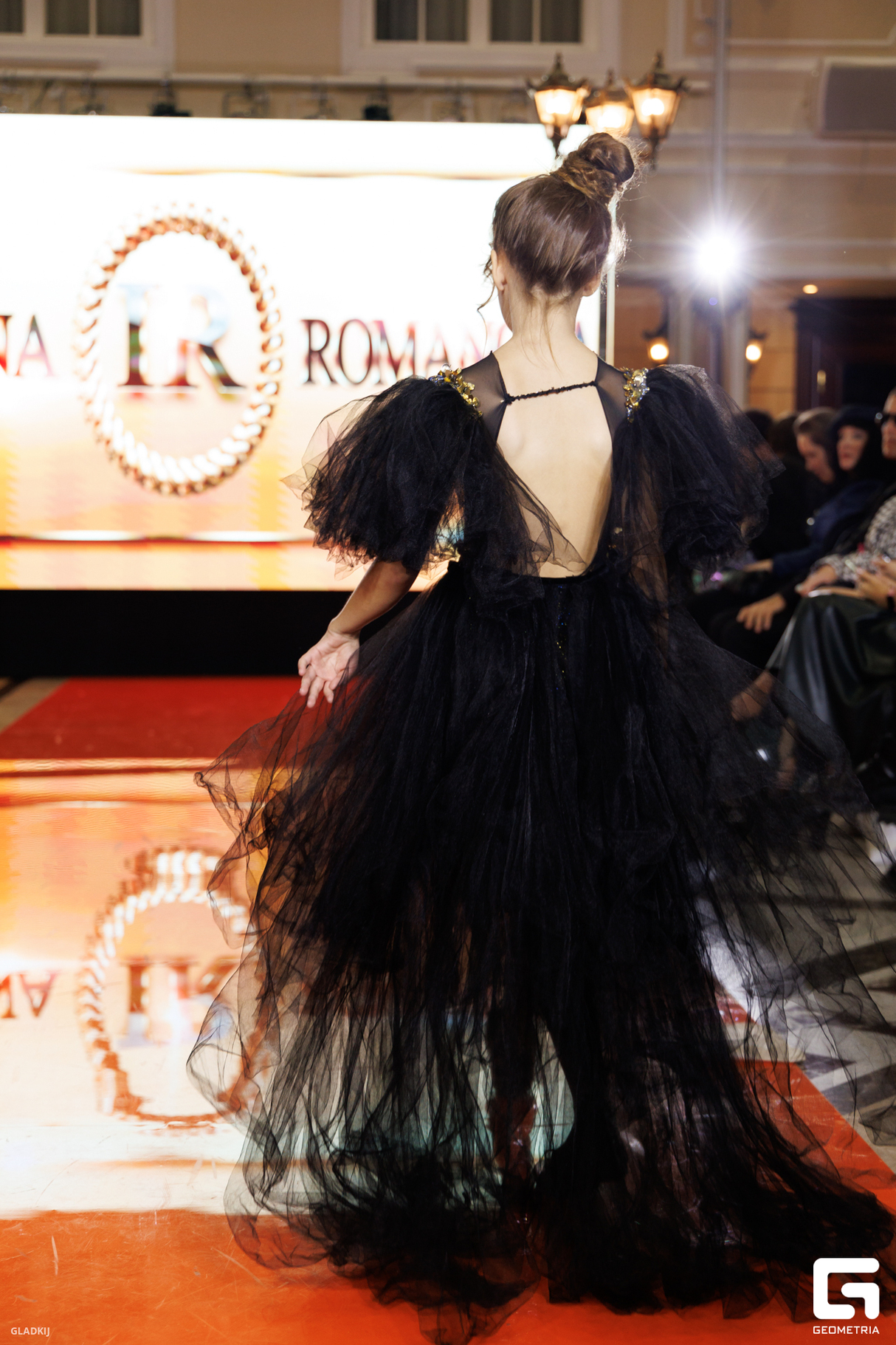 GEO FASHION WEEK 2024 ОСЕНЬ – DAY 2 – PART 3 16