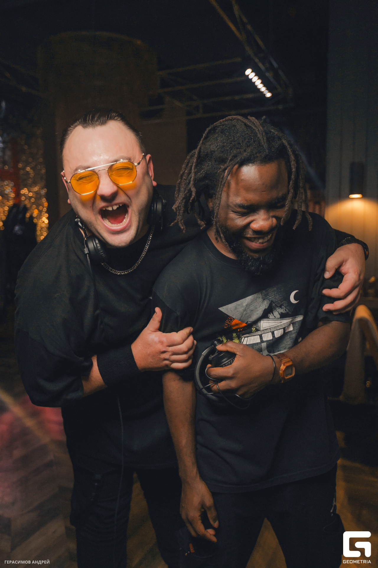 088 Four4side 24.11.jpg