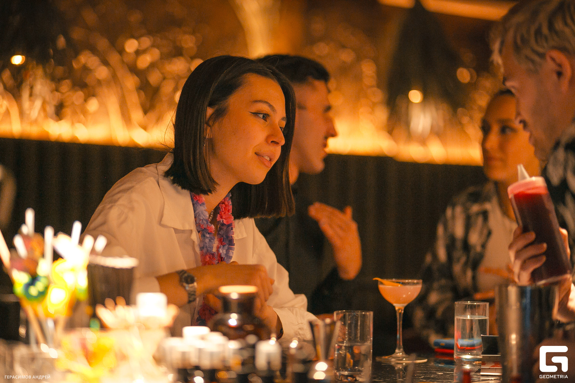 082 Bloom bar 1. 12.jpg