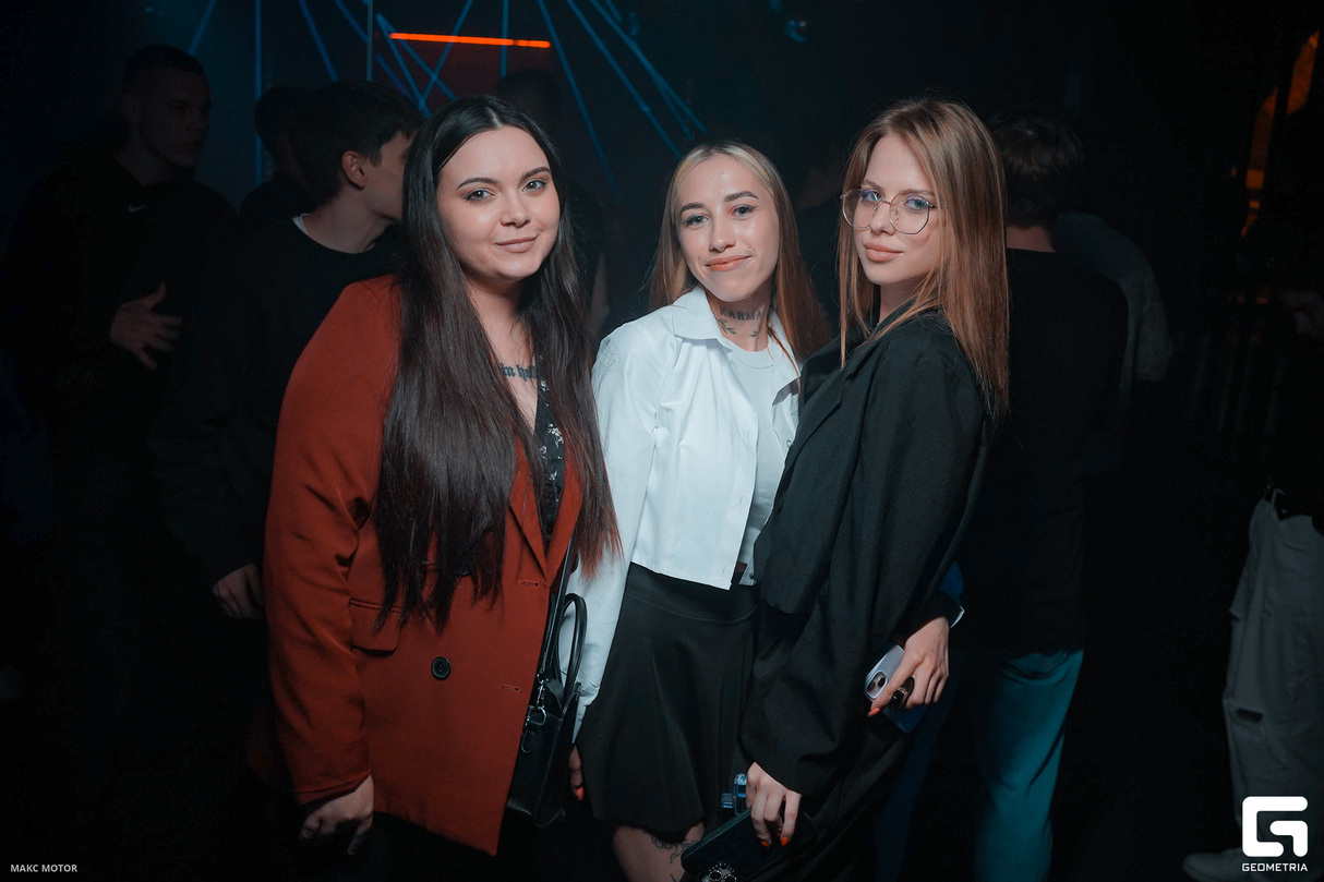 Weekend Party 23