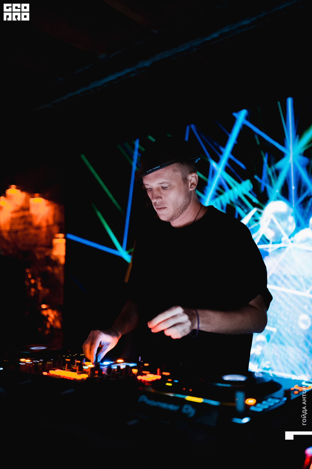 ХАННА в ЧАЙКЕ на Пляже | Mike Spirit & Monkey Fish на Нижнем Танцполе 18