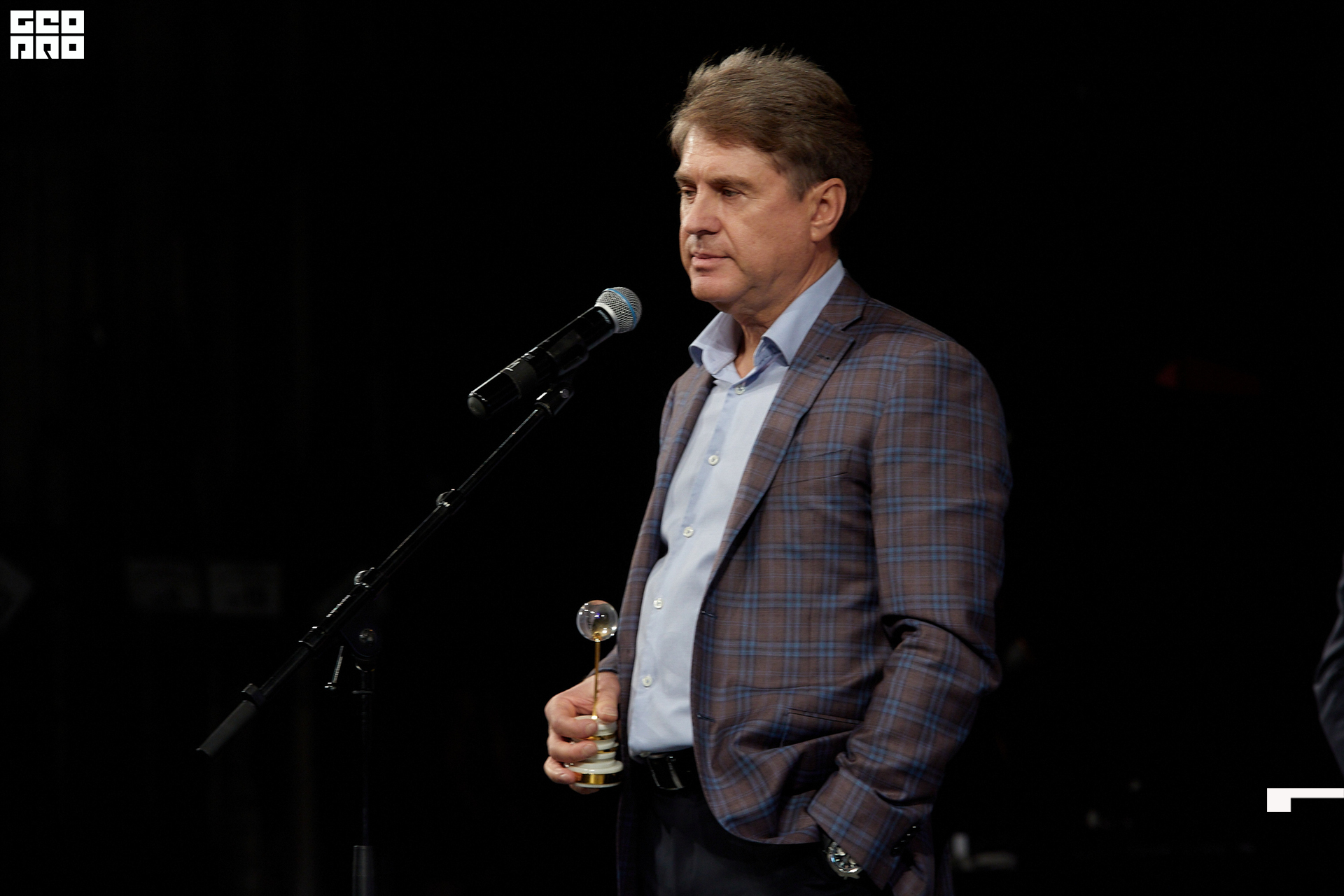 330_21-12-09 ISAEVA KASHIN SHVETS.jpg