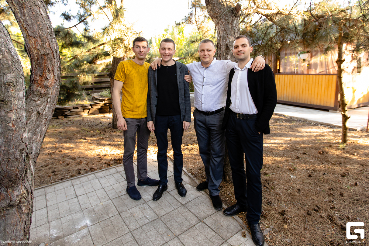 Выходные в кафе "Grill park" 18