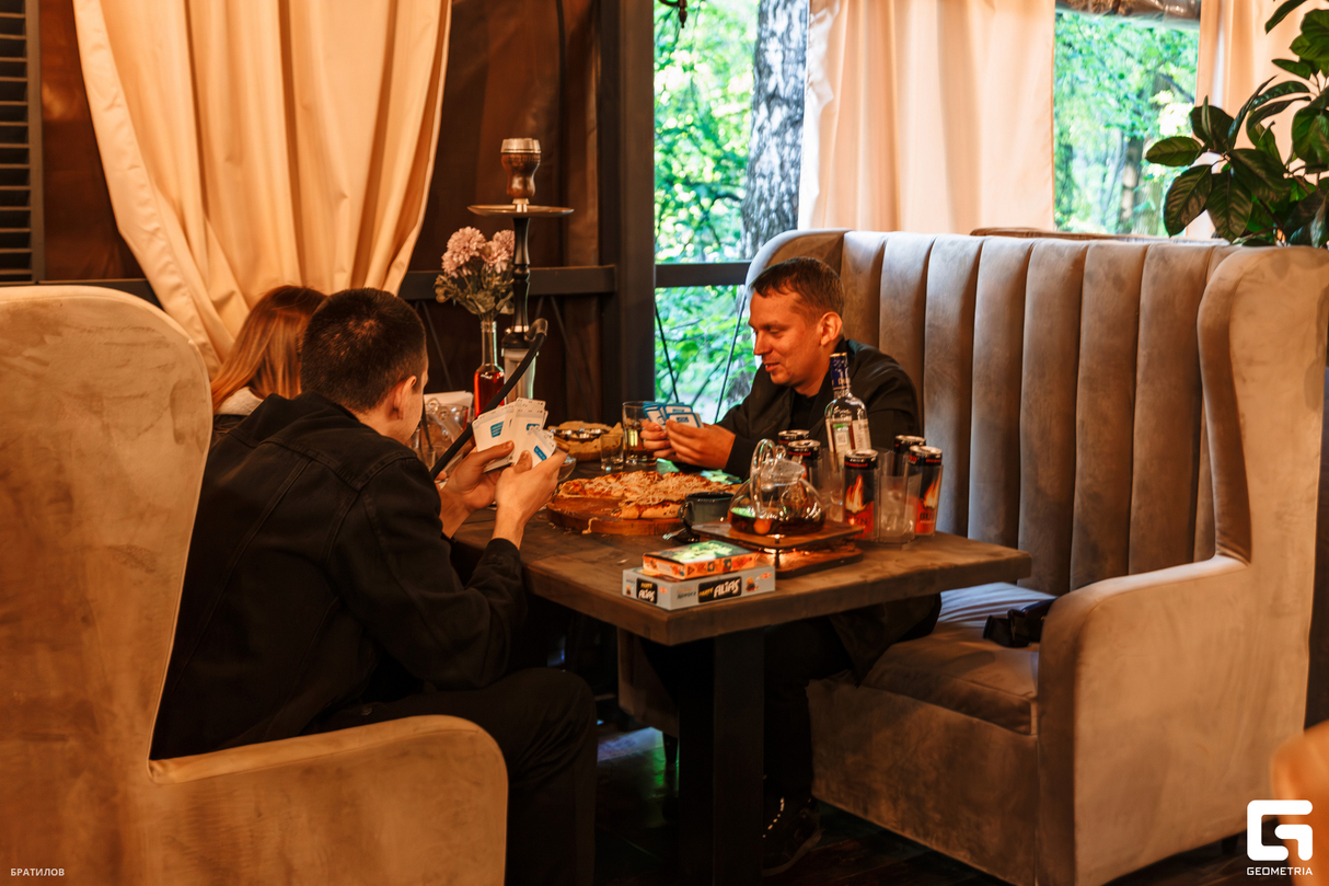 Суббота в баре Haze Bar 29