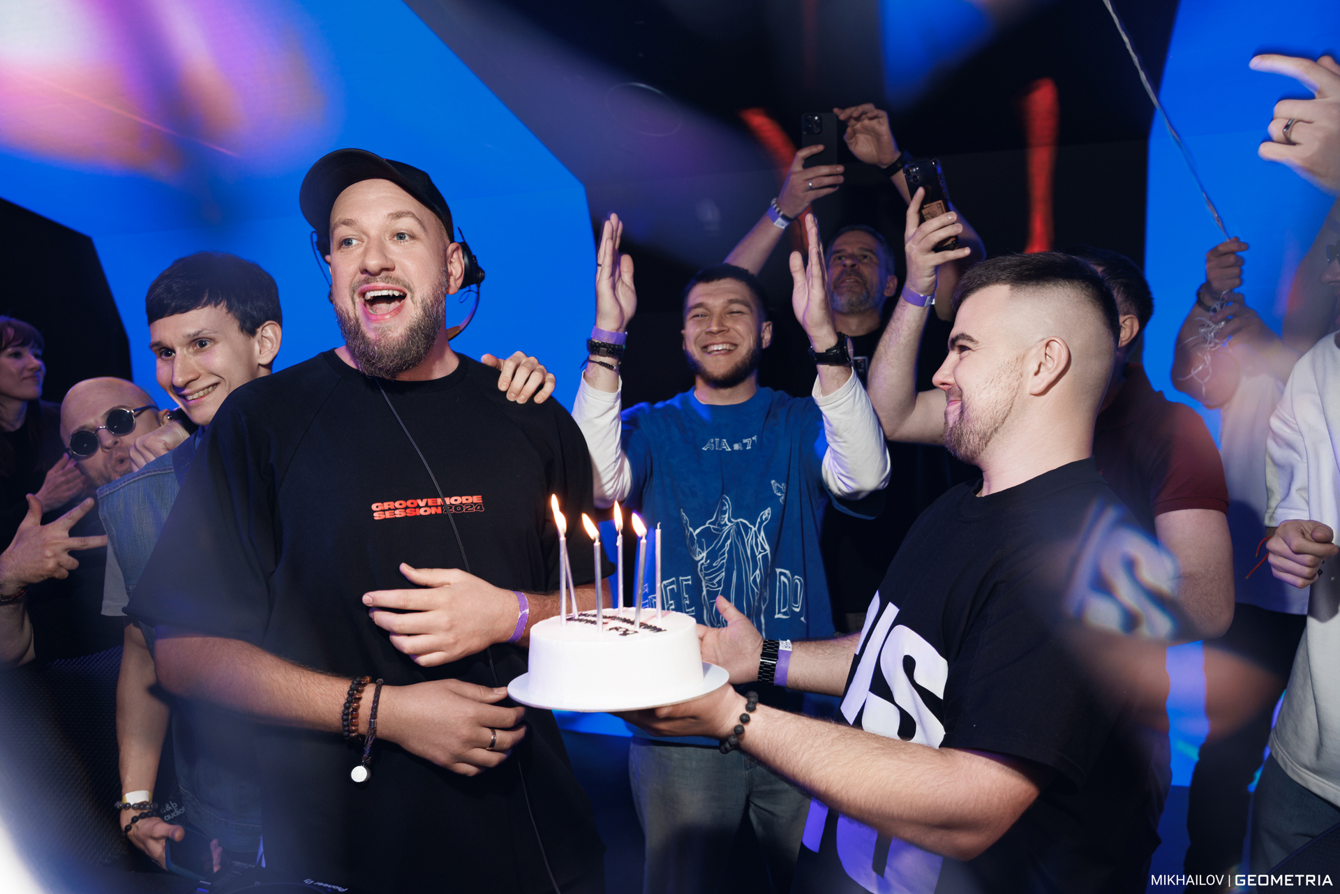 098-190425-0427 mikhailov-weblogo.jpg