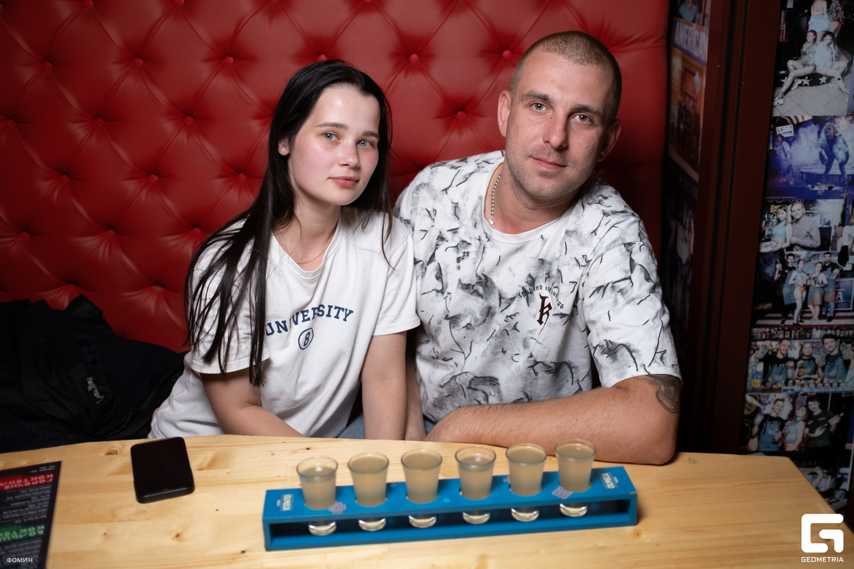 Пятница в баре Americanka 19